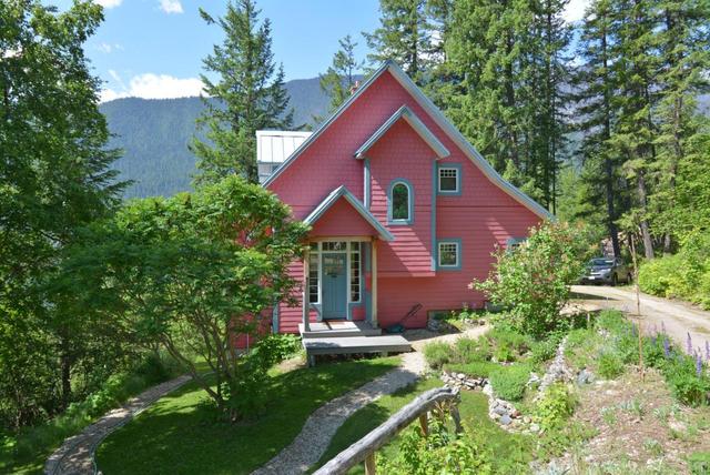5315 Highway 6, House detached with 3 bedrooms, 2 bathrooms and null parking in Central Kootenay H BC | Image 95