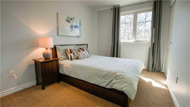 102 Kirk Dr, House detached with 4 bedrooms, 3 bathrooms and 2 parking in Markham ON | Image 9