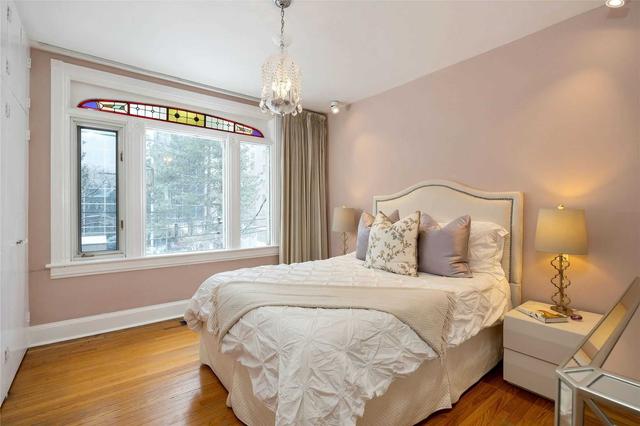 80 Asquith Ave, House attached with 3 bedrooms, 2 bathrooms and 1 parking in Toronto ON | Image 6
