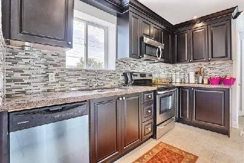 80 Avening Dr, House detached with 4 bedrooms, 3 bathrooms and 6 parking in Toronto ON | Image 7