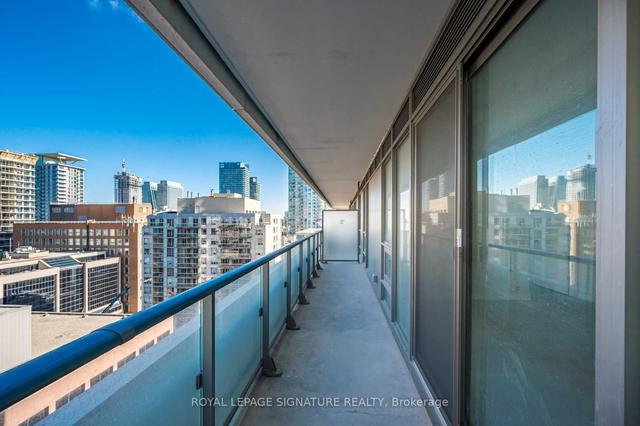 1411 - 2221 Yonge St, Condo with 1 bedrooms, 1 bathrooms and 0 parking in Toronto ON | Image 9