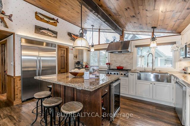 1009 Dove Dr, House detached with 5 bedrooms, 4 bathrooms and 7 parking in Gravenhurst ON | Image 36