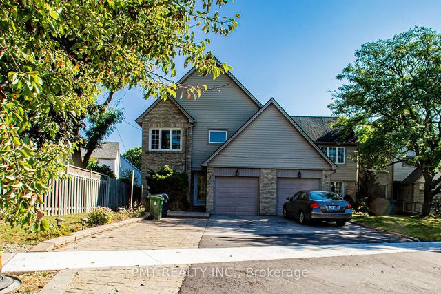 main - 7 Lafferty St, House detached with 3 bedrooms, 2 bathrooms and 3 parking in Toronto ON | Image 1