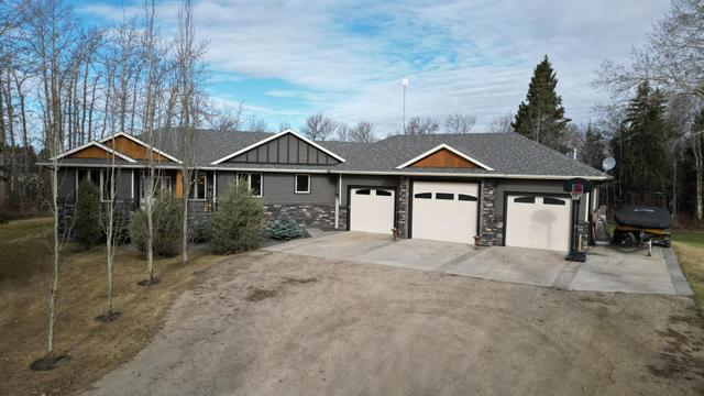 10 - 27554 Twp Rd 375 Township, House detached with 4 bedrooms, 3 bathrooms and 7 parking in Red Deer County AB | Image 2