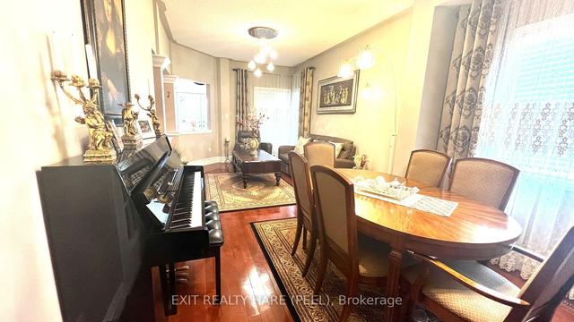3 Applegrove Crt, House detached with 4 bedrooms, 5 bathrooms and 7 parking in Brampton ON | Image 36