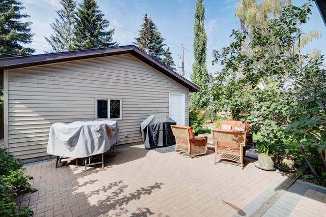 269 Windermere Road Sw, House detached with 5 bedrooms, 2 bathrooms and 2 parking in Calgary AB | Image 25