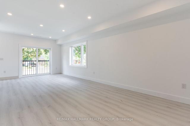 15 Burrard Rd, House detached with 6 bedrooms, 6 bathrooms and 2 parking in Toronto ON | Image 25