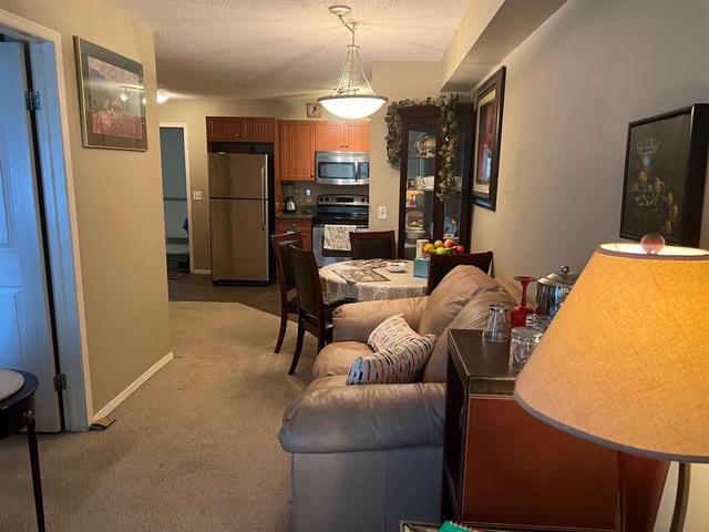 2123 - 8 Bridlecrest Drive Sw, Condo with 1 bedrooms, 1 bathrooms and 1 parking in Calgary AB | Image 13