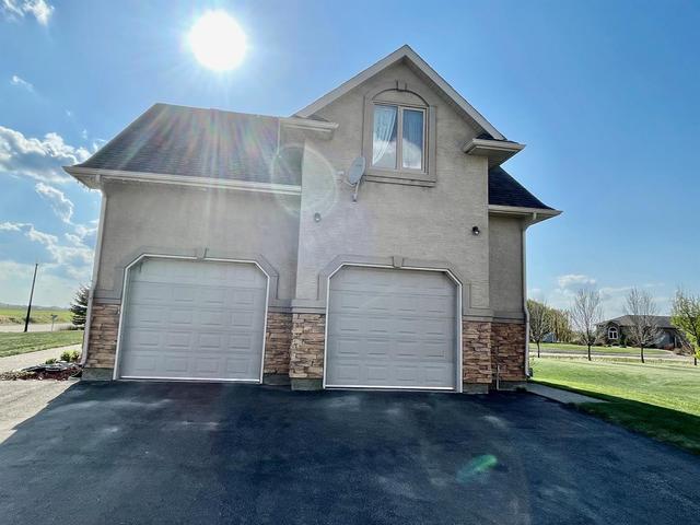 121 Chulavista Close, House detached with 4 bedrooms, 3 bathrooms and 10 parking in Lethbridge County AB | Image 42