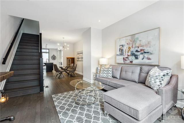 527 De Mazenod Avenue, Townhouse with 2 bedrooms, 3 bathrooms and 1 parking in Ottawa ON | Image 5