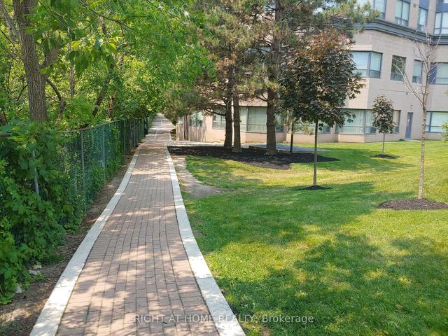 1011 - 1 Hickory Tree Rd, Condo with 2 bedrooms, 2 bathrooms and 1 parking in Toronto ON | Image 30