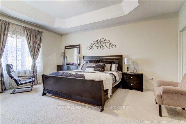 8 Foshan Ave, House detached with 5 bedrooms, 3 bathrooms and 2 parking in Markham ON | Image 3