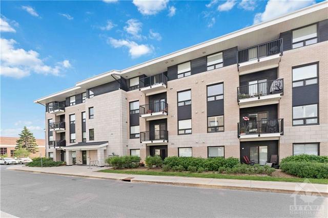 204 - 200 Winterfell Private, Condo with 2 bedrooms, 2 bathrooms and 1 parking in Ottawa ON | Image 1