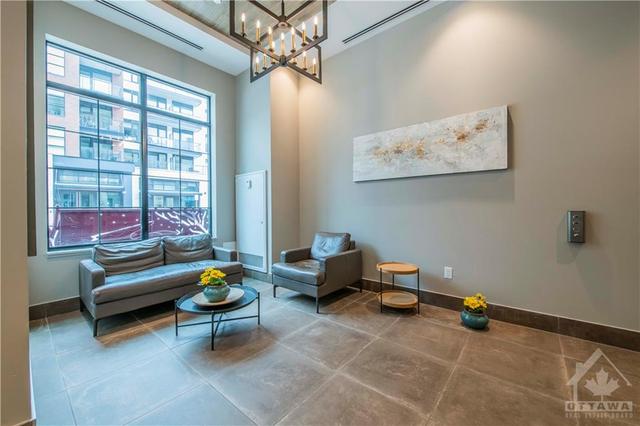 605 - 11 Oblats Avenue, Condo with 2 bedrooms, 2 bathrooms and 1 parking in Ottawa ON | Image 4