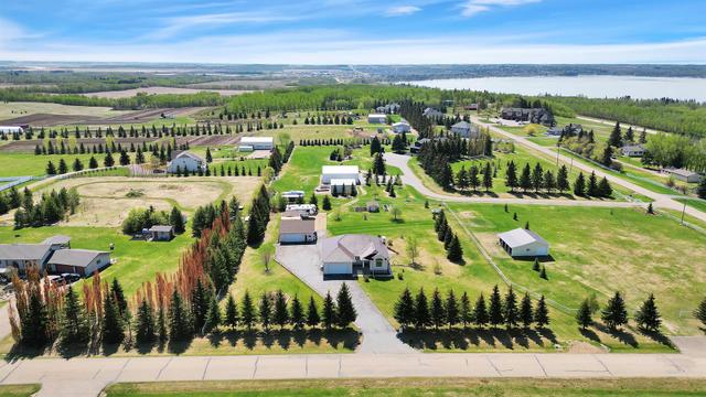 201 - 1271 Township Road 392, House detached with 4 bedrooms, 3 bathrooms and 20 parking in Red Deer County AB | Image 34