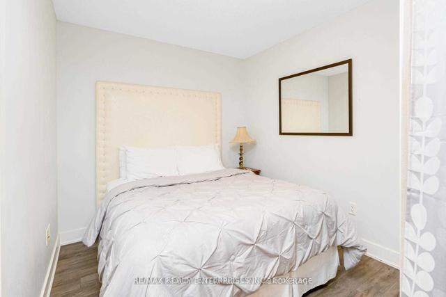 517 - 20 Blue Jays Way, Condo with 3 bedrooms, 2 bathrooms and 1 parking in Toronto ON | Image 13