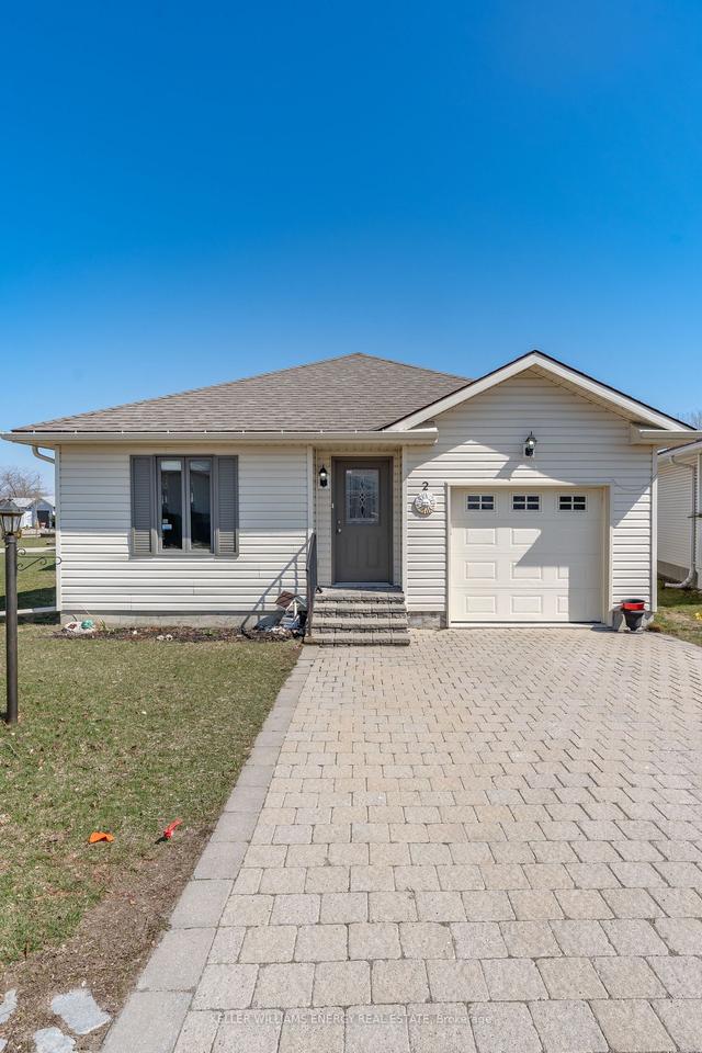 2 Cretney Dr, House detached with 2 bedrooms, 2 bathrooms and 3 parking in Prince Edward County ON | Image 1