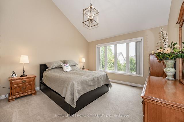 14 - 19 Simmonds Dr, Townhouse with 2 bedrooms, 4 bathrooms and 4 parking in Guelph ON | Image 11