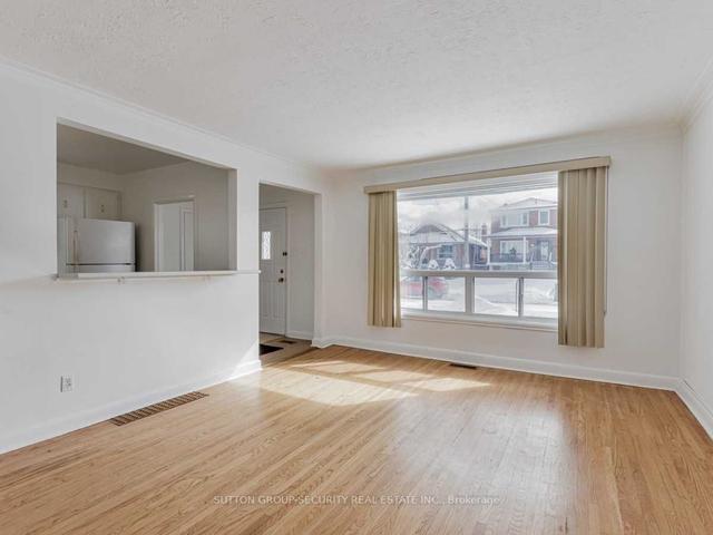 1104 Glengrove Ave, House detached with 4 bedrooms, 2 bathrooms and 5 parking in Toronto ON | Image 21