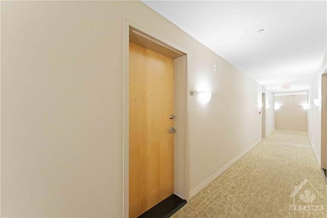 204 - 200 Winterfell Private, Condo with 2 bedrooms, 2 bathrooms and 1 parking in Ottawa ON | Image 2