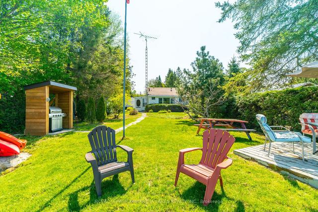 70 Antiquary Rd, House detached with 2 bedrooms, 1 bathrooms and 3 parking in Kawartha Lakes ON | Image 38