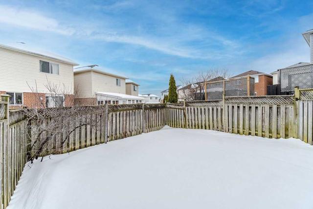 29 Andona Cres, House detached with 3 bedrooms, 3 bathrooms and 5 parking in Toronto ON | Image 31