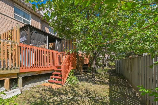 18 - 75 Strathaven Dr, Townhouse with 3 bedrooms, 2 bathrooms and 2 parking in Mississauga ON | Image 27