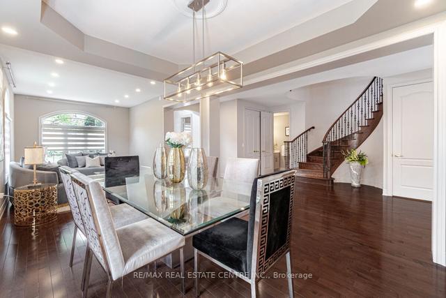 14 Honeycreek Crt, House detached with 5 bedrooms, 7 bathrooms and 7 parking in Brampton ON | Image 5