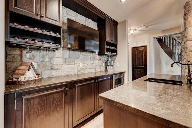 58 West Grove Rise Sw, House detached with 5 bedrooms, 4 bathrooms and 6 parking in Calgary AB | Image 38