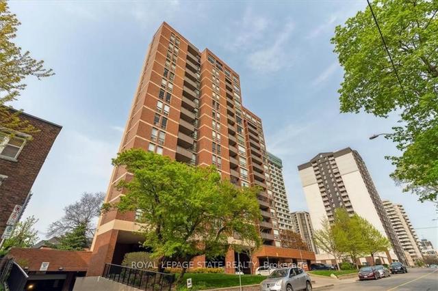 305 - 222 Jackson St W, Condo with 2 bedrooms, 1 bathrooms and 1 parking in Hamilton ON | Image 12