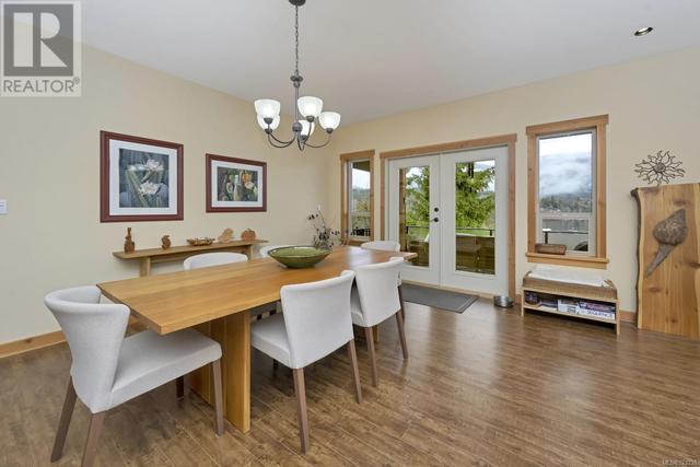 290 Tal Rd, House detached with 3 bedrooms, 3 bathrooms and 4 parking in Lake Cowichan BC | Image 22