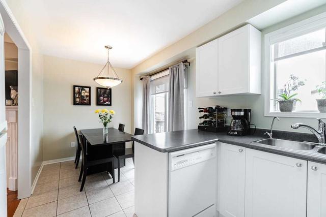 29 Andona Cres, House detached with 3 bedrooms, 3 bathrooms and 5 parking in Toronto ON | Image 6