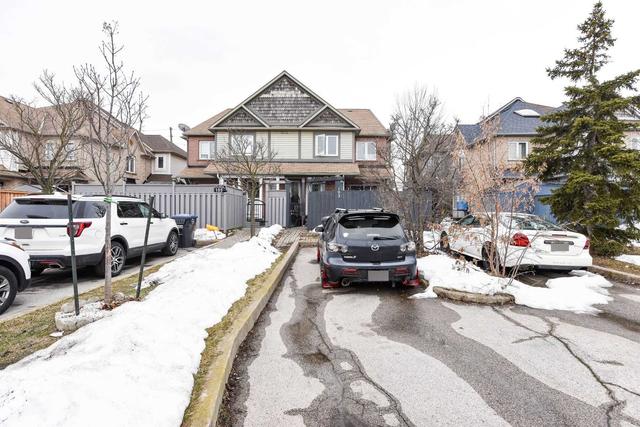 103 Chipmunk Cres, House attached with 3 bedrooms, 3 bathrooms and 2 parking in Brampton ON | Image 25