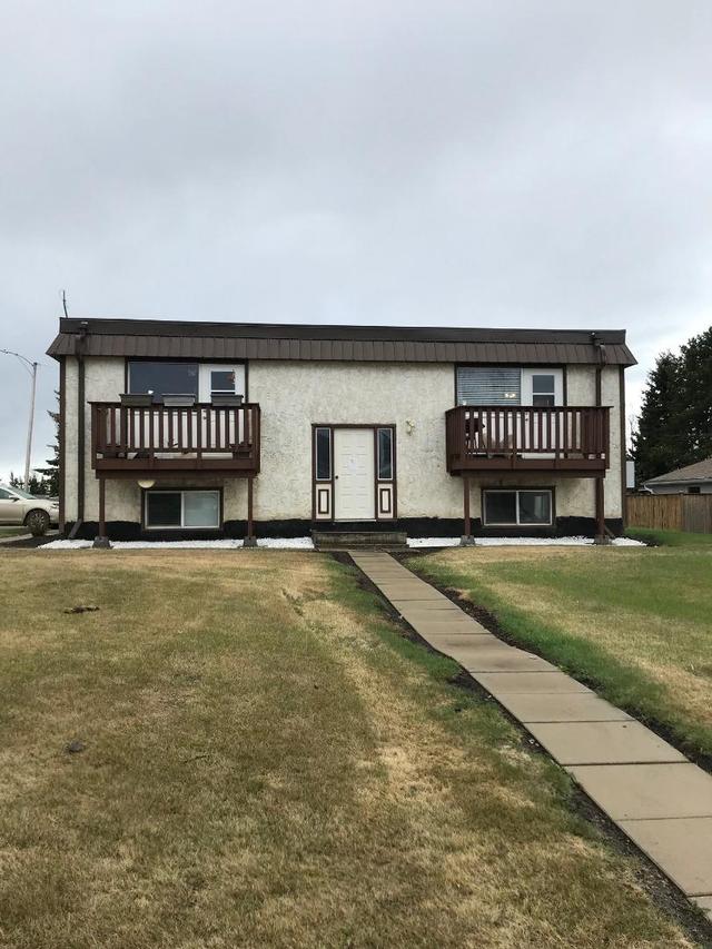 10339 105 Street, Home with 0 bedrooms, 0 bathrooms and 6 parking in Hythe AB | Image 1