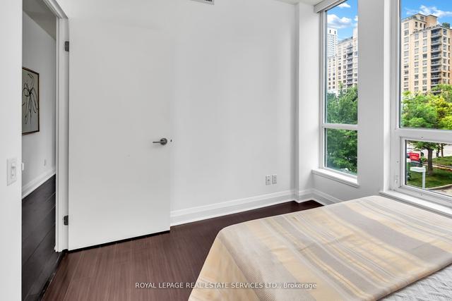 210 - 83 Redpath Ave, Condo with 2 bedrooms, 2 bathrooms and 1 parking in Toronto ON | Image 11