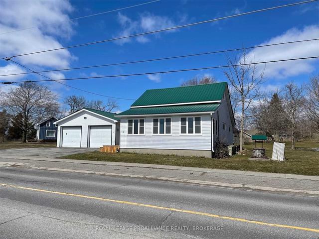 14 Wellington St, House detached with 3 bedrooms, 1 bathrooms and 5 parking in Prince Edward County ON | Image 19