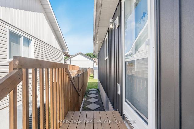 57 Byrnes Cres, House detached with 2 bedrooms, 2 bathrooms and 5 parking in Penetanguishene ON | Image 15
