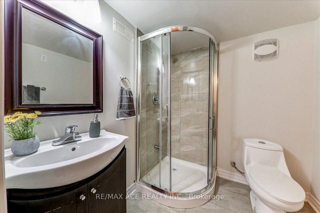 3 Braeburn Blvd, House detached with 3 bedrooms, 5 bathrooms and 12 parking in Toronto ON | Image 26