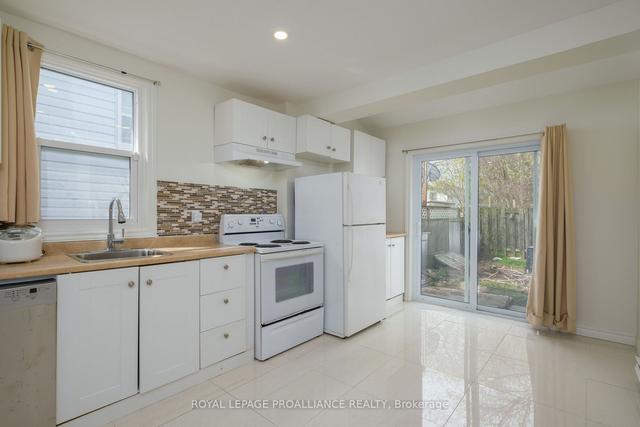 272 Patrick St, House detached with 2 bedrooms, 1 bathrooms and 1 parking in Kingston ON | Image 20