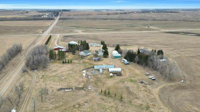 3402-3 Township Road 392, House detached with 4 bedrooms, 2 bathrooms and null parking in Lacombe County AB | Image 12
