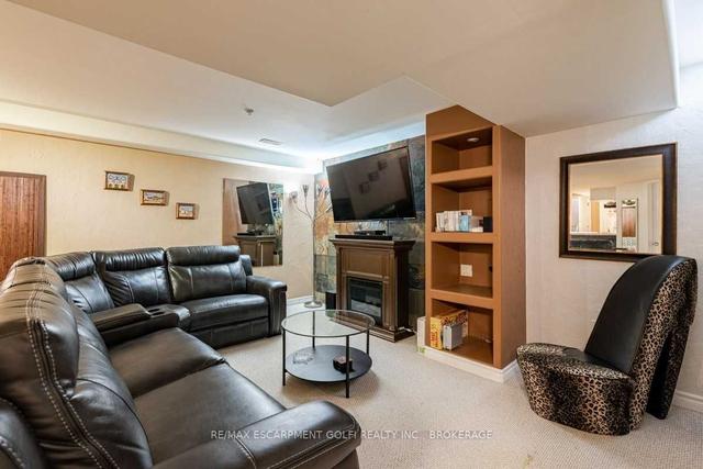 16 Marshall Lane, House attached with 2 bedrooms, 3 bathrooms and 5 parking in St. Catharines ON | Image 26