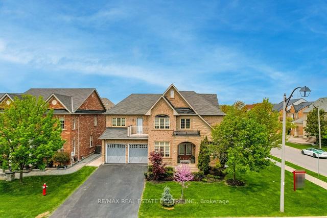 14 Honeycreek Crt, House detached with 5 bedrooms, 7 bathrooms and 7 parking in Brampton ON | Image 1