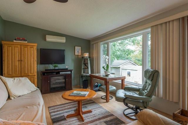 89 Kenedon Drive, House detached with 2 bedrooms, 1 bathrooms and 5 parking in Kawartha Lakes ON | Image 18