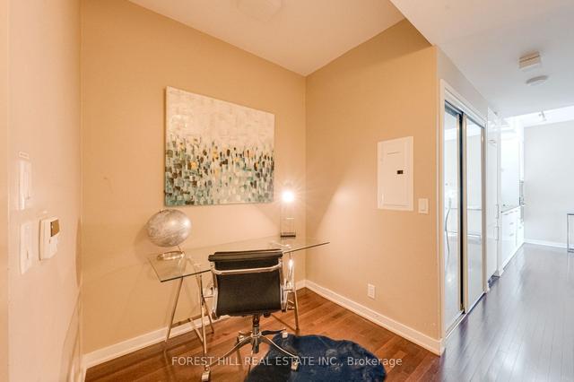6005 - 14 York St, Condo with 2 bedrooms, 2 bathrooms and 1 parking in Toronto ON | Image 23