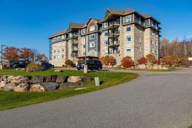 202 - 11a Salt Dock Rd, Condo with 2 bedrooms, 2 bathrooms and 1 parking in Parry Sound ON | Image 1