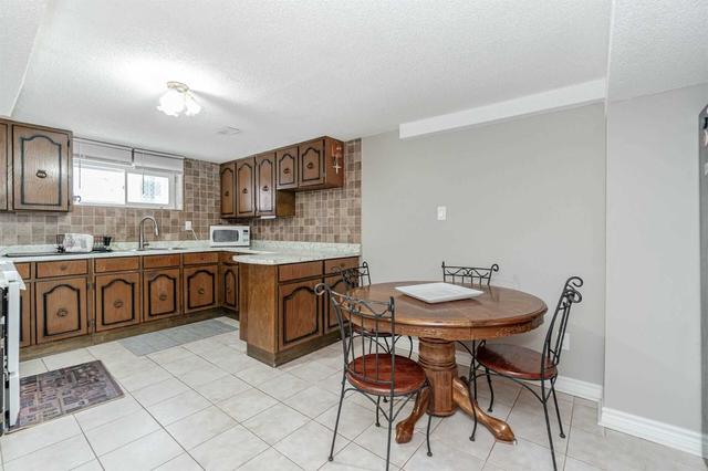 55 Oakhill Rd, House detached with 3 bedrooms, 3 bathrooms and 6 parking in Vaughan ON | Image 17