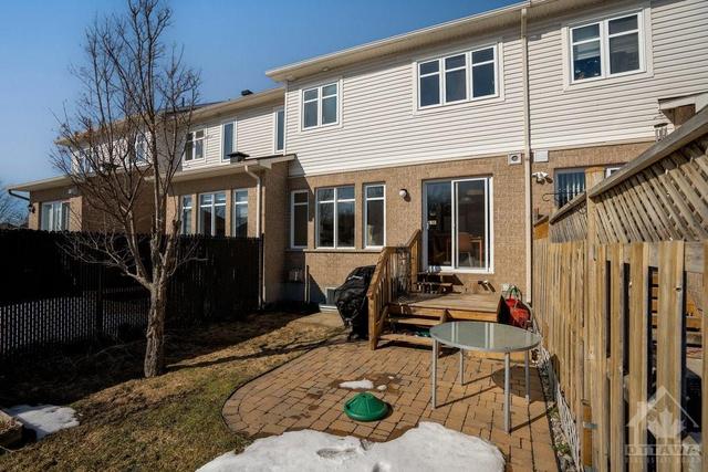 724 Nakina Way, Townhouse with 3 bedrooms, 3 bathrooms and 3 parking in Ottawa ON | Image 27