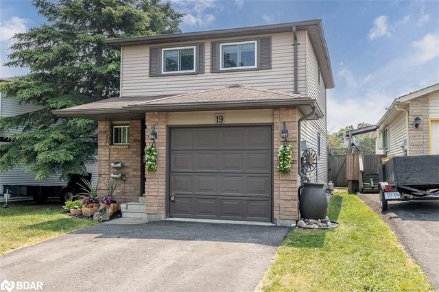 19 Sinclair Court, House detached with 3 bedrooms, 1 bathrooms and 3 parking in Barrie ON | Image 23