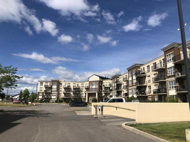 322 - 12330 102 Street, Condo with 1 bedrooms, 1 bathrooms and 1 parking in Grande Prairie AB | Image 3