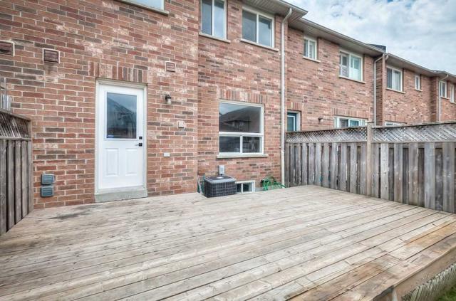 1032 Bur Oak Ave, House attached with 3 bedrooms, 4 bathrooms and 3 parking in Markham ON | Image 33